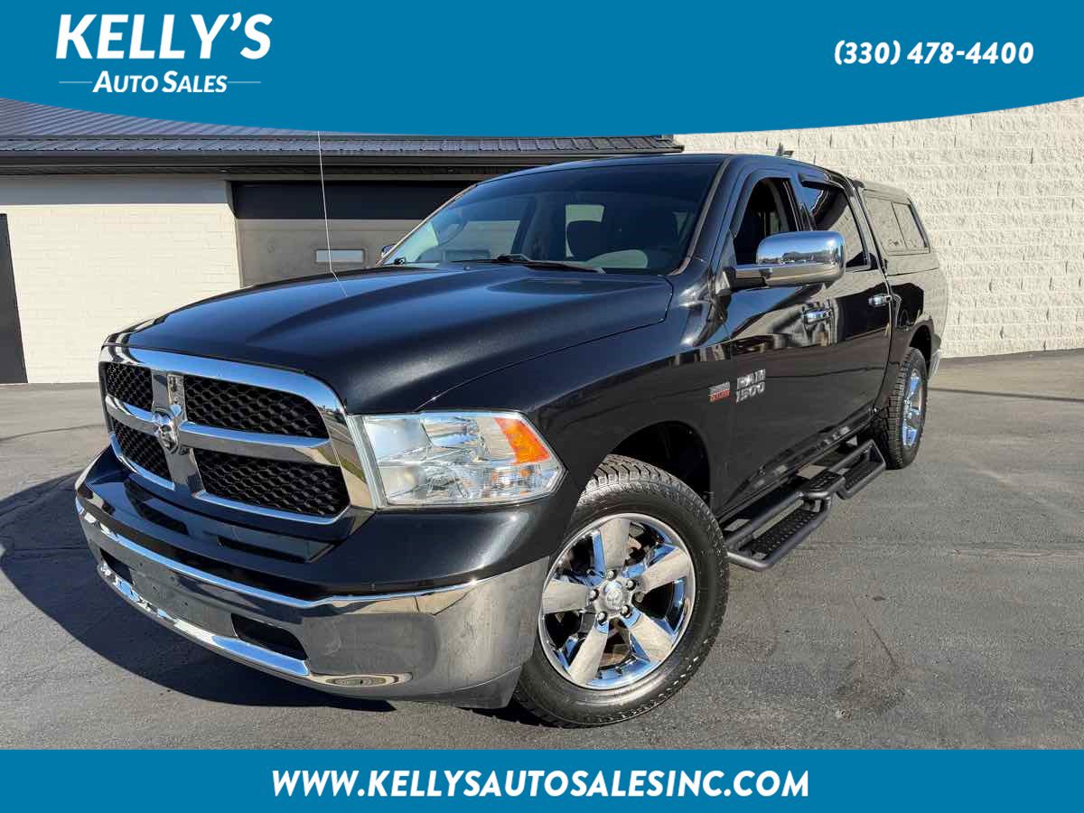 Used 2018 RAM 1500 Classic SLT AWD/4WD image 1