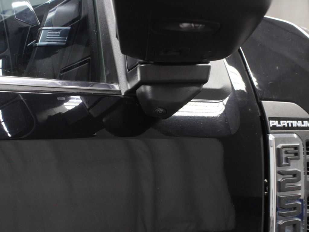 Used 2023 Ford F250 Platinum AWD/4WD image 63