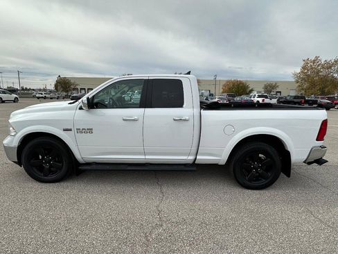 Used 2018 RAM 1500 SLT image 4
