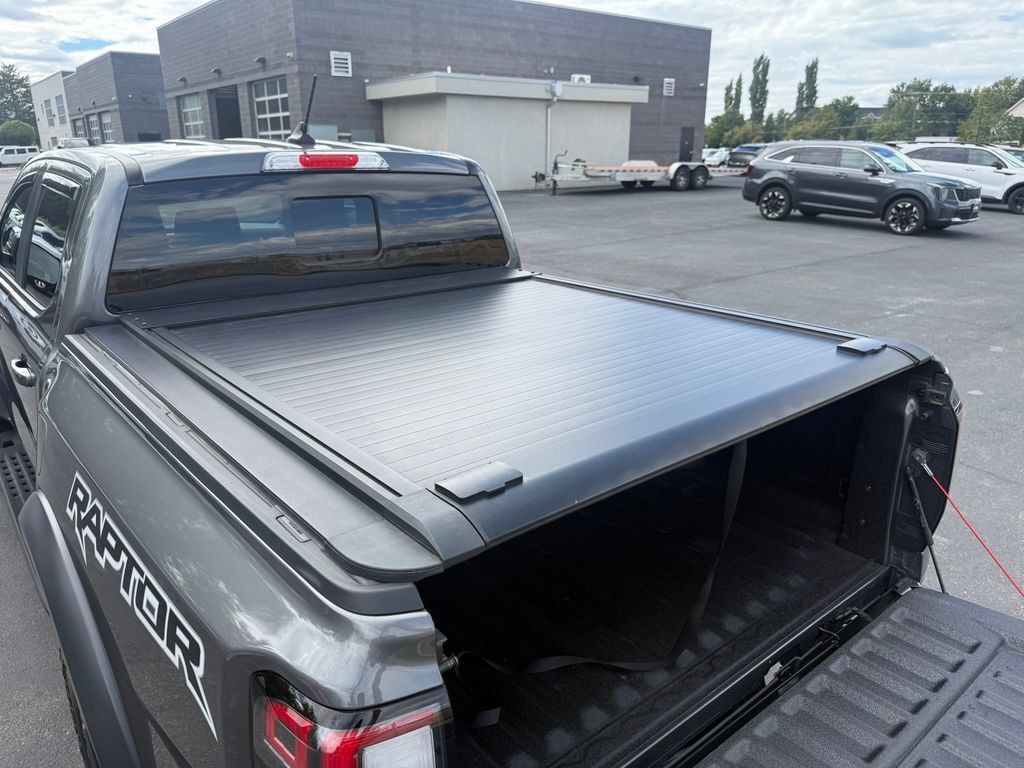 Used 2025 Ford Ranger Raptor AWD/4WD image 12