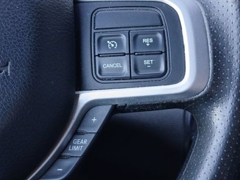 Used 2021 RAM 2500 Big Horn AWD/4WD image 25