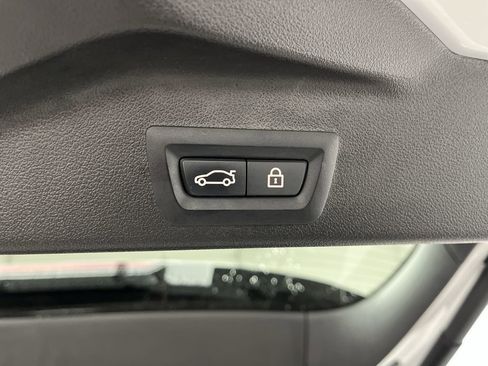 Used 2021 BMW X5 xDrive40i w/ Premium Package 2 image 33