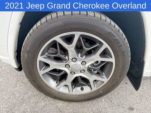 Used 2021 Jeep Grand Cherokee Overland AWD/4WD image 21