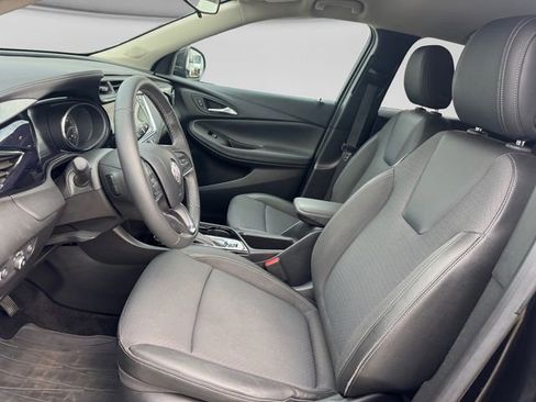 Used 2023 Buick Encore GX Preferred w/ Cold Weather Comfort Package image 9