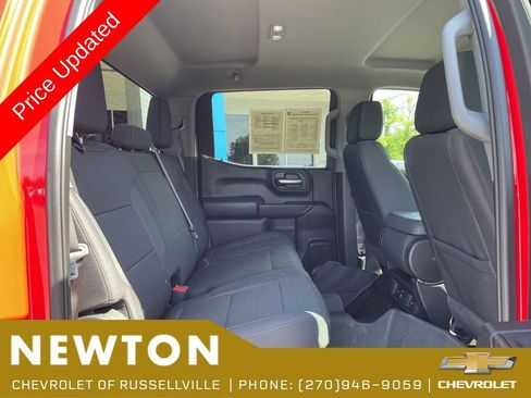 Used 2024 Chevrolet Silverado 1500 Custom w/ Turbomax Blackout Package AWD/4WD image 28