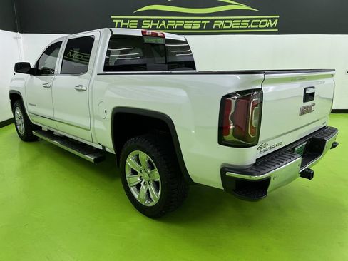 Used 2018 GMC Sierra 1500 SLT w/ Enhanced Driver Alert Package RWD image 7