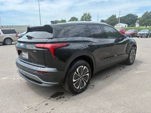 Used 2024 Chevrolet Blazer EV LT AWD/4WD image 7