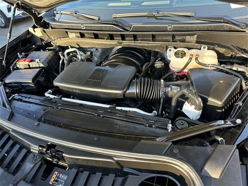 Used 2025 GMC Yukon Denali image 29