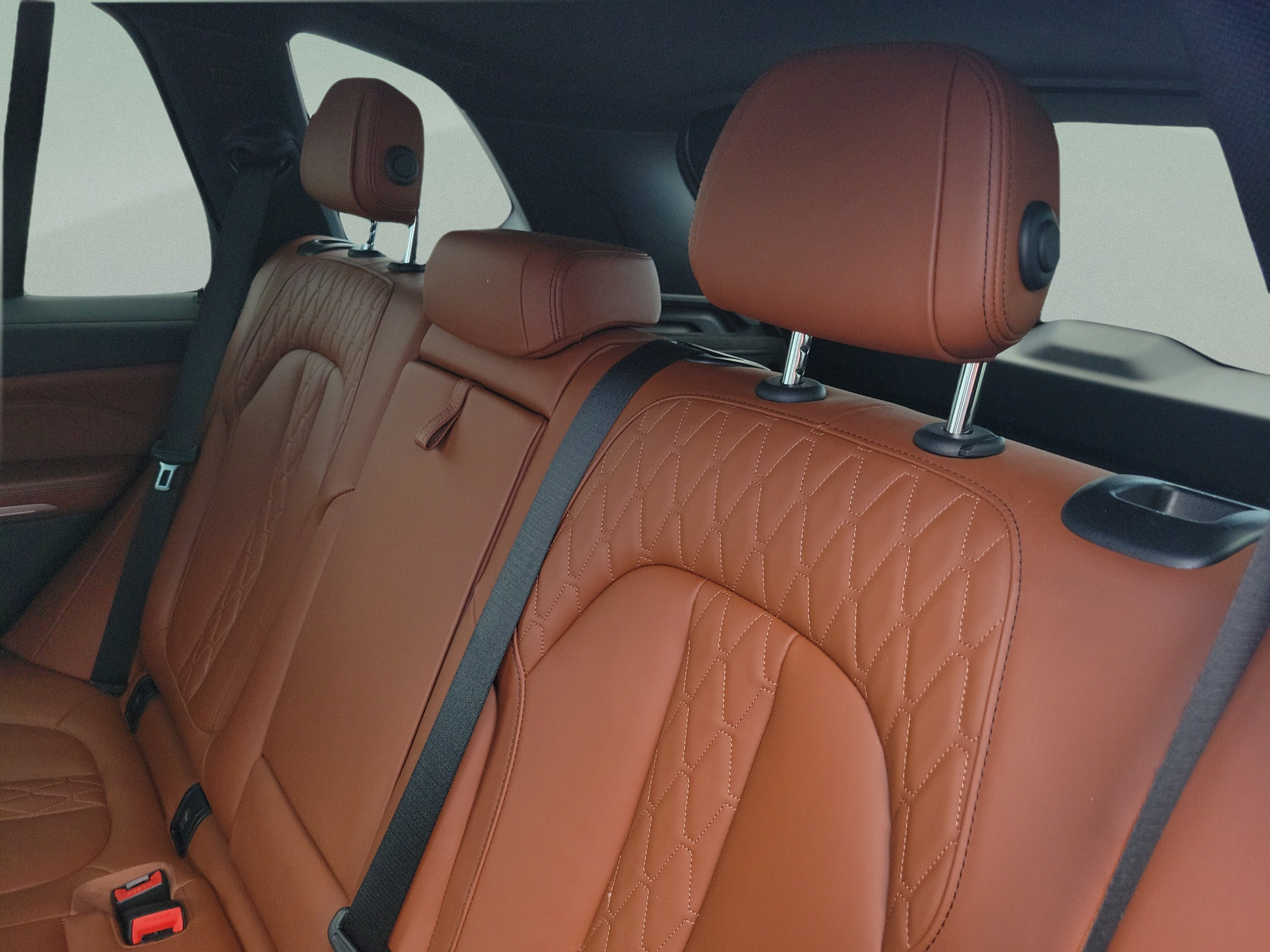 Used 2022 BMW X5 M50i AWD/4WD image 10