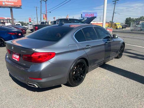 Used 2018 BMW 540i xDrive AWD/4WD image 5