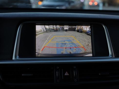 Used 2019 Kia Optima LX image 38