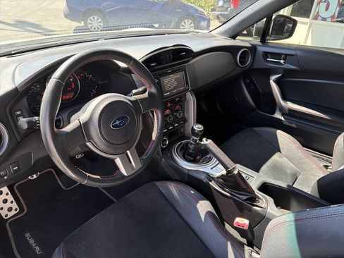 Used 2015 Subaru BRZ Limited w/ Popular Package #1B RWD image 26