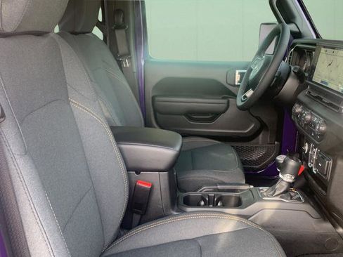 New 2026 Jeep Gladiator Sport image 38