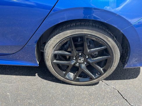Used 2022 Honda Civic Sport image 11