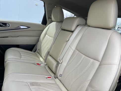 Used 2017 INFINITI QX60 AWD w/ Premium Plus Package image 34