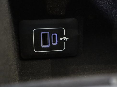 New 2026 Maserati Grecale Modena image 33