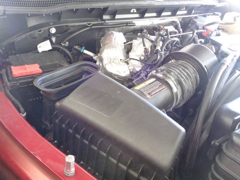 Used 2024 Chevrolet Silverado 2500 LT w/ Convenience Package AWD/4WD image 70
