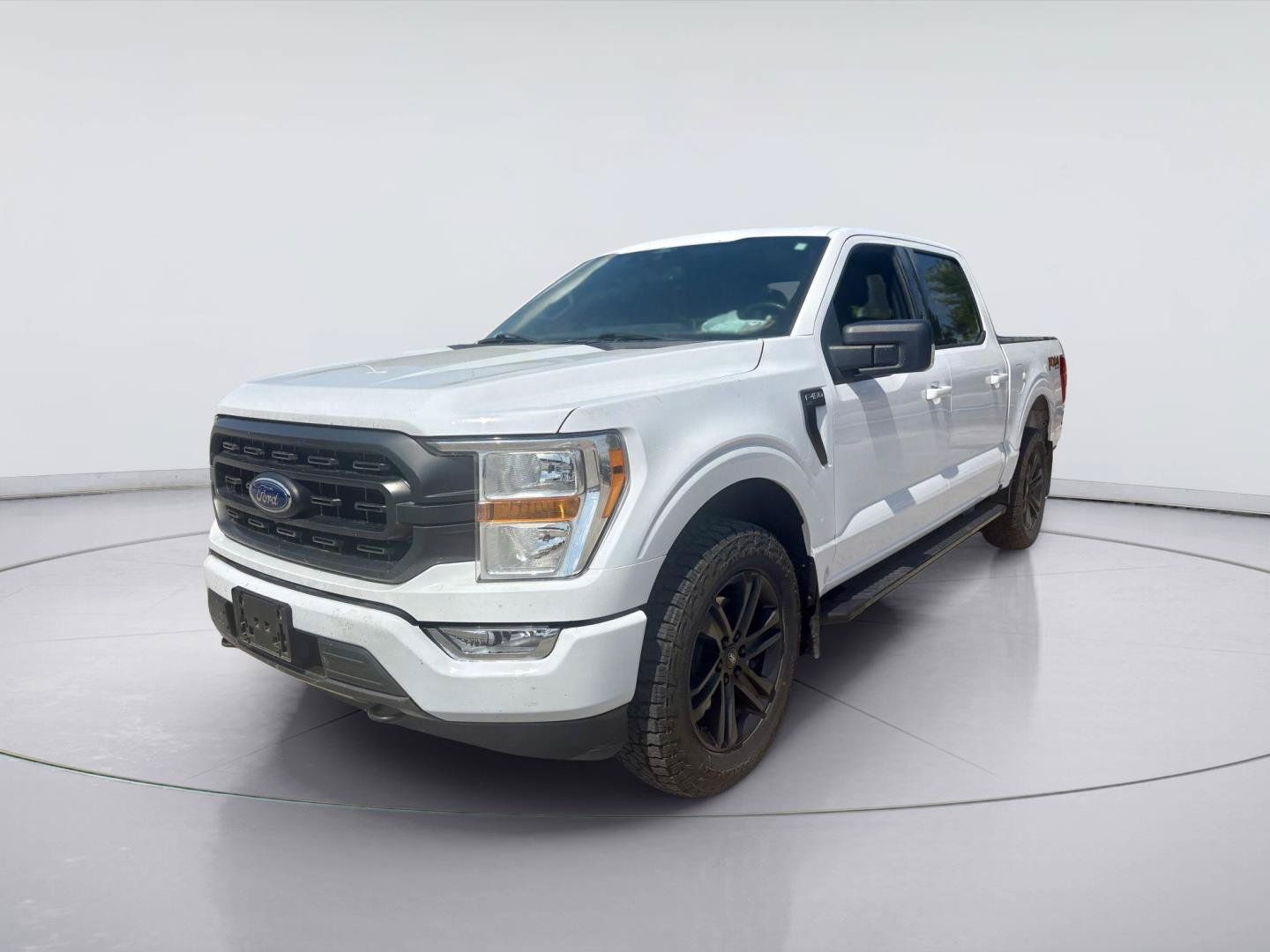 Used 2021 Ford F150 XLT w/ Equipment Group 301A Mid AWD/4WD image 8
