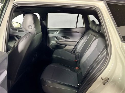 New 2026 Volkswagen Tiguan SE R-Line AWD/4WD image 20