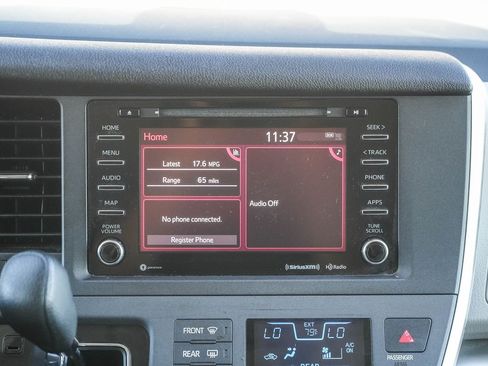Certified 2020 Toyota Sienna LE w/ Carpet Mat Package FWD image 14