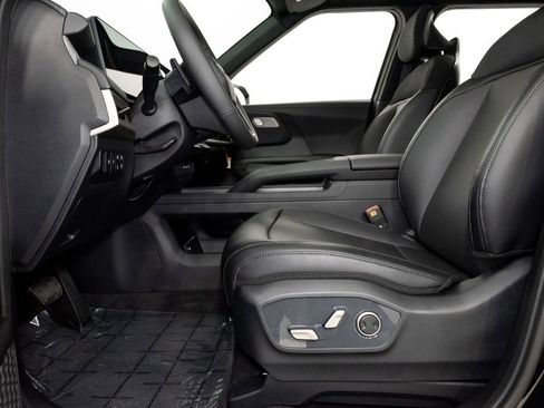 Used 2027 Kia Telluride S FWD image 13