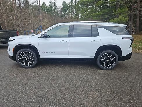 New 2026 Chevrolet Traverse High Country AWD/4WD image 2