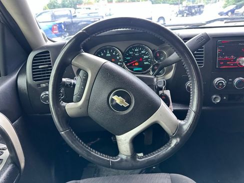 Used 2010 Chevrolet Silverado 1500 LT AWD/4WD image 20