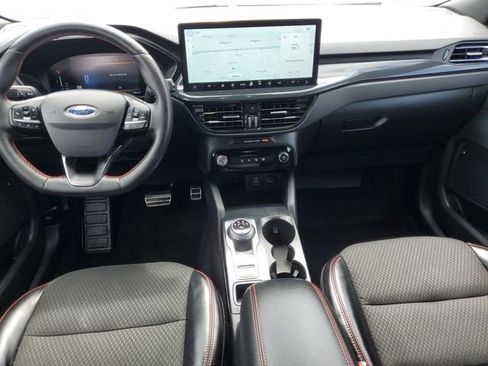 Certified 2024 Ford Escape ST-Line w/ Tech Pack #1 AWD/4WD image 29