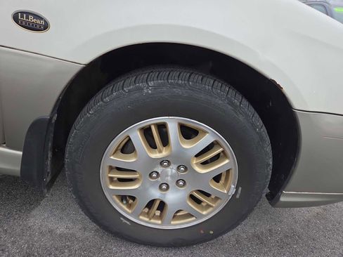 Used 2003 Subaru Outback H6 L.L. Bean Edition image 2
