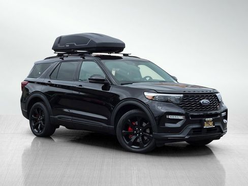 Used 2022 Ford Explorer ST w/ Equipment Group 401A AWD/4WD image 2