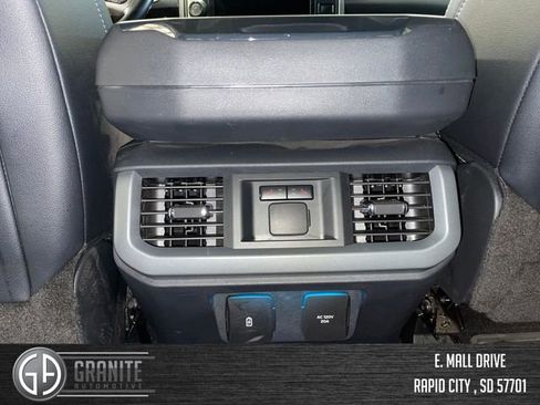 Used 2022 Ford F150 Lariat w/ Equipment Group 502A High AWD/4WD image 34