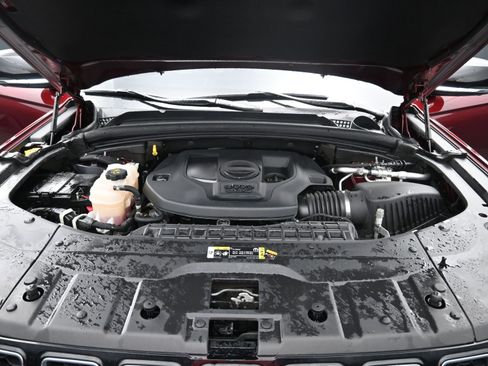 Used 2021 Jeep Grand Cherokee L Overland w/ Advanced Protech Group III image 24