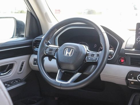 Certified 2024 Honda Pilot EX-L image 16