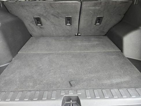 Used 2024 GMC Terrain AT4 AWD/4WD image 21