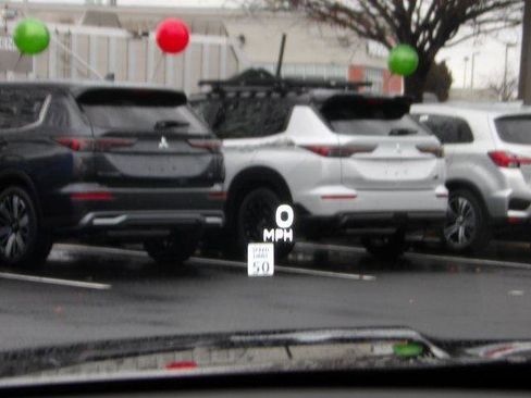 New 2025 Mitsubishi Outlander SEL image 39