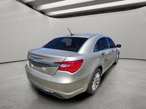 Used 2014 Chrysler 200 Limited w/ Sun/Sound Group FWD image 10