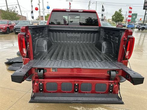 Used 2024 GMC Sierra 1500 SLT w/ SLT Premium Package AWD/4WD image 22