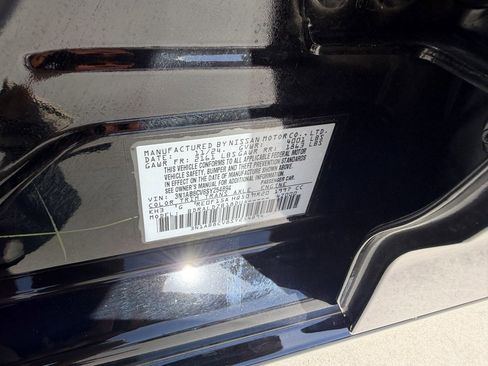 Used 2025 Nissan Sentra SV FWD image 40
