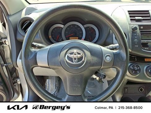 Used 2011 Toyota RAV4 2WD w/ Base L4 Extra Value Pkg image 20