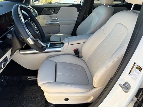 Certified 2026 Mercedes-Benz GLA 250 4MATIC image 21
