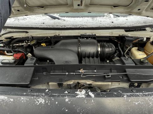 Used 2008 Ford E-350 and Econoline 350 Super Duty image 19