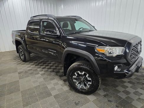 Used 2020 Toyota Tacoma TRD Off-Road image 7