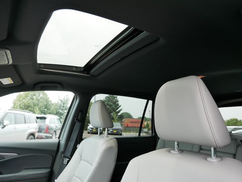 Used 2023 Honda Passport EX-L image 21