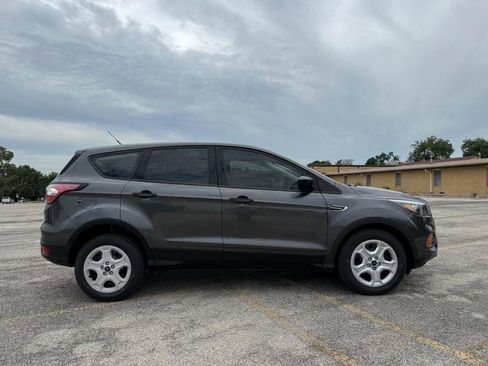 Used 2018 Ford Escape S FWD image 5