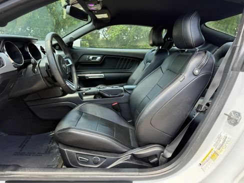Used 2016 Ford Mustang GT Premium w/ Enhanced Security Package RWD image 9