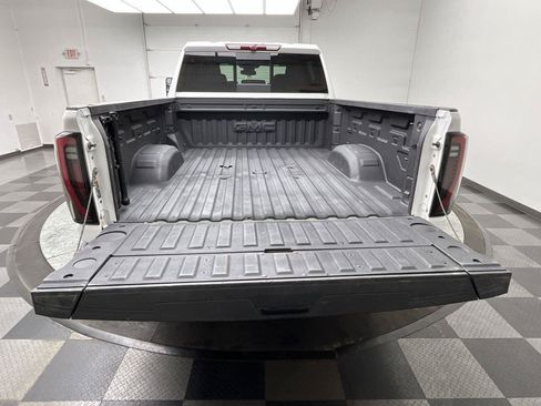 Certified 2025 GMC Sierra 2500 AT4 AWD/4WD image 36