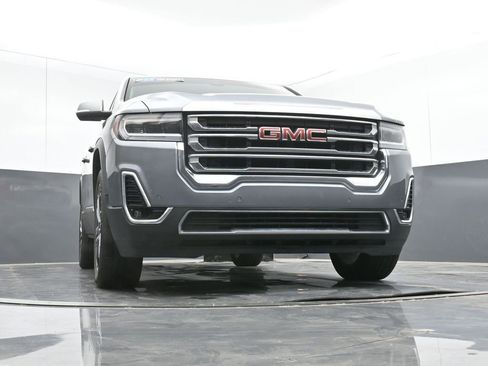 Used 2020 GMC Acadia SLT w/ Driver Alert Package II image 44