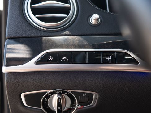 Used 2018 Mercedes-Benz S 450 4MATIC Sedan image 40