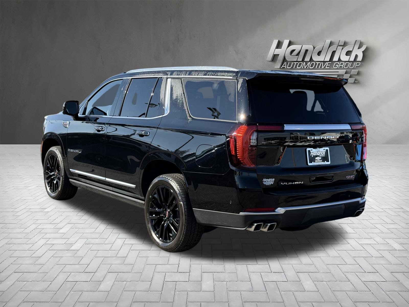Used 2026 GMC Yukon Denali w/ Sun & Power Step Package AWD/4WD image 8