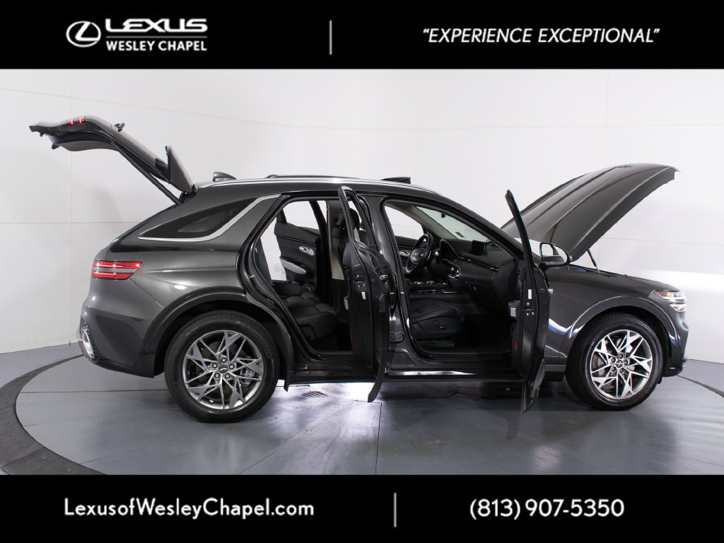 Used 2023 Genesis GV70 2.5T w/ Select Package AWD/4WD image 10